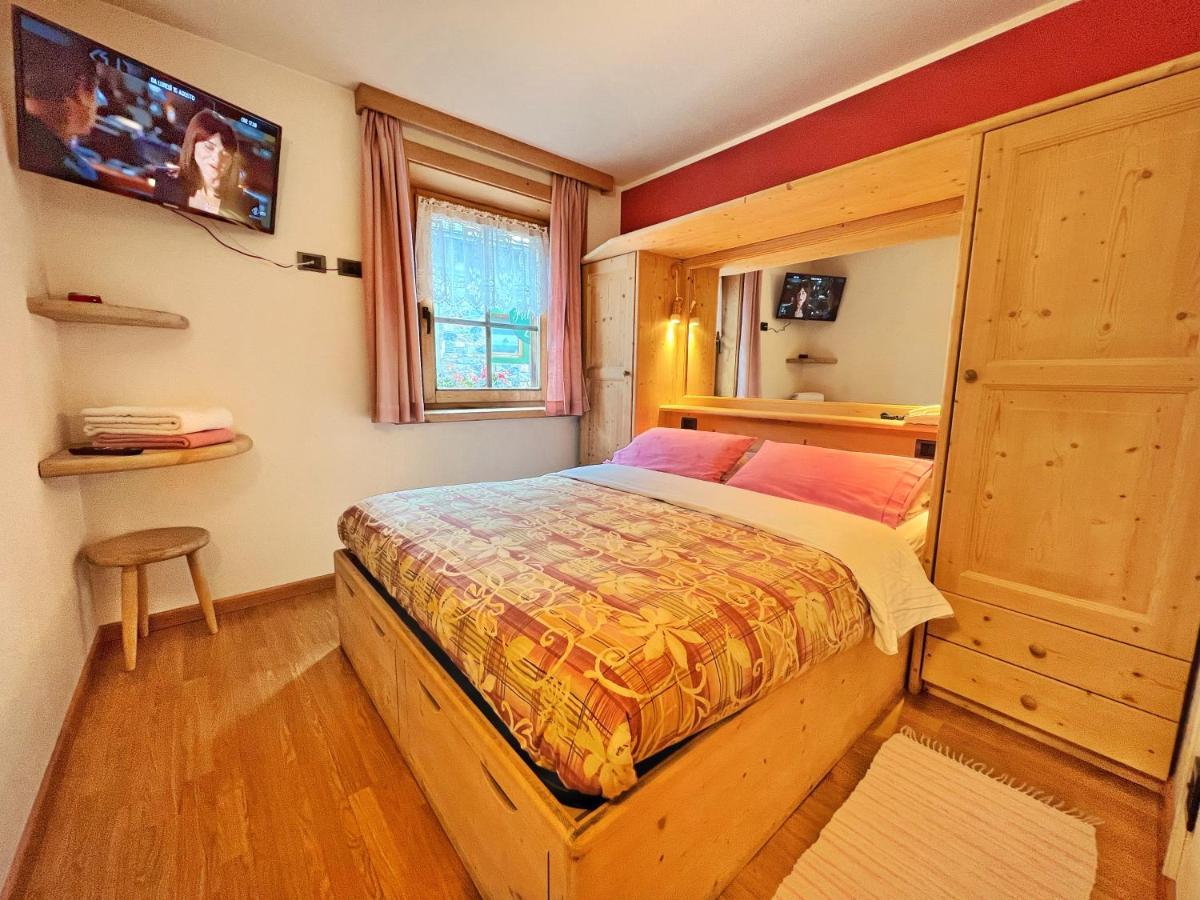 Hotel Garni Francescato à Livigno Extérieur photo