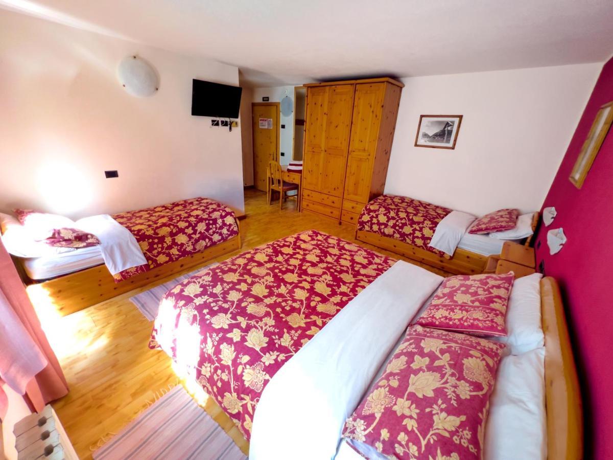 Hotel Garni Francescato à Livigno Extérieur photo