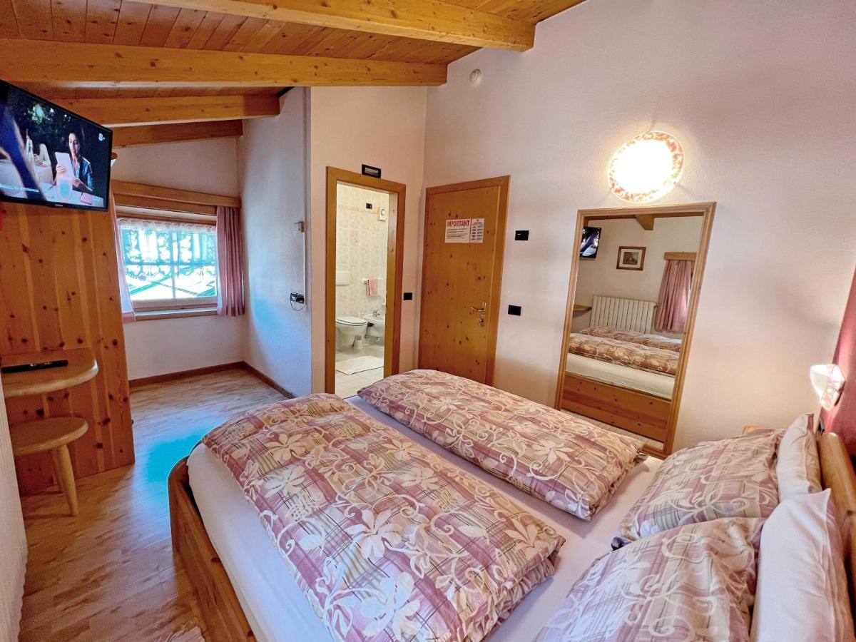 Hotel Garni Francescato à Livigno Extérieur photo