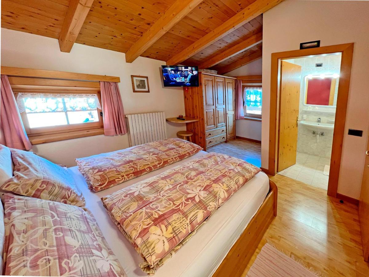 Hotel Garni Francescato à Livigno Extérieur photo