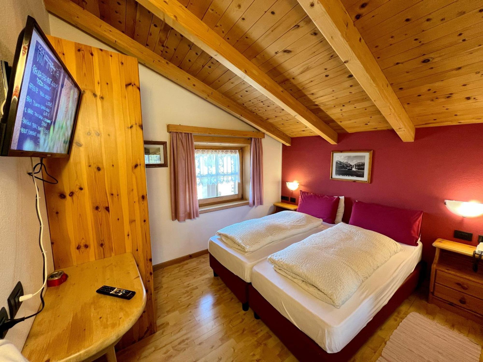 Hotel Garni Francescato à Livigno Extérieur photo