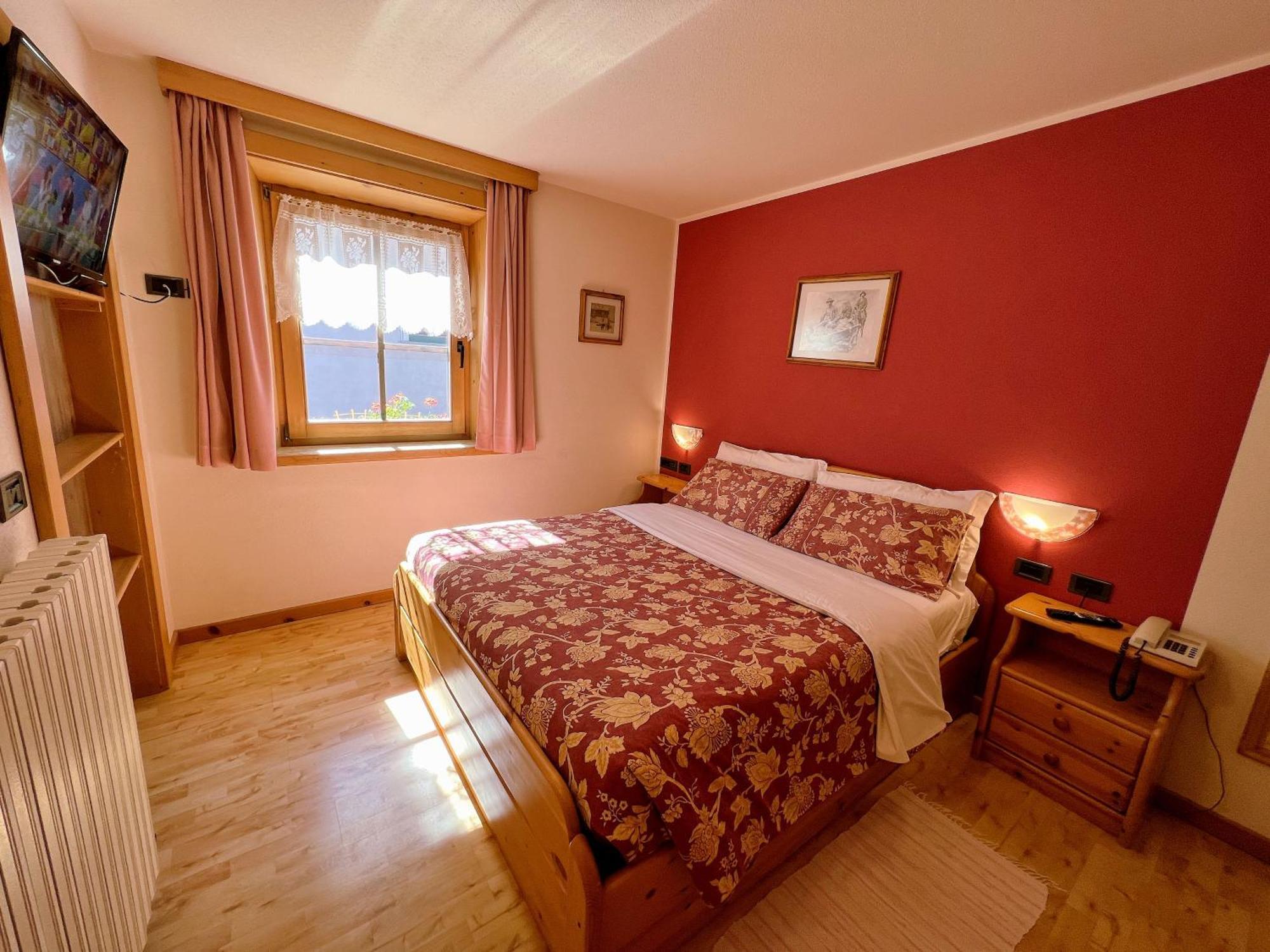 Hotel Garni Francescato à Livigno Extérieur photo